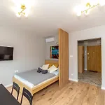 Apartment Host Wolczanska Lodz