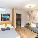 Apartment Host Wolczanska
