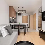 Apartment Host Wolczanska Lodz