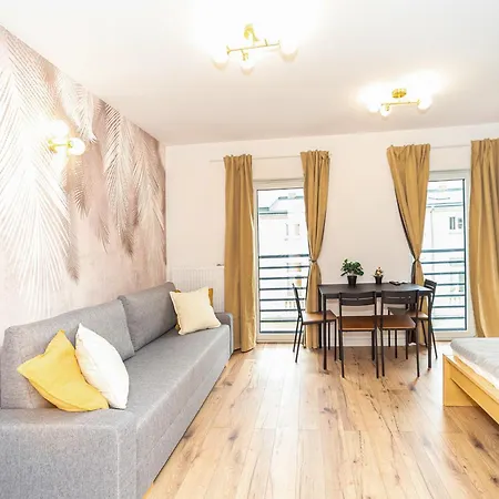 Host Wolczanska Apartment *