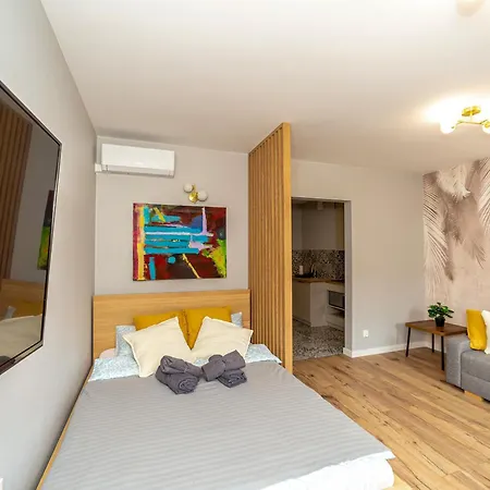 Apartment Host Wolczanska