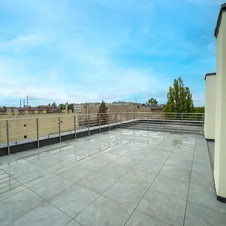 Host Wolczanska Apartment
