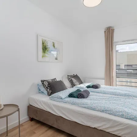 Host Wolczanska Daire *