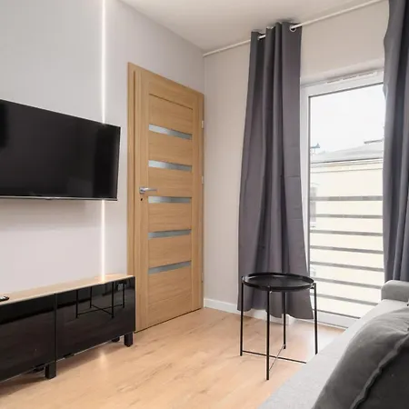 Host Wolczanska Lodž