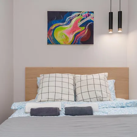 Host Wolczanska Apartmán Lodž