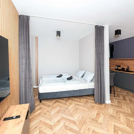 Apartment Host Wolczanska *