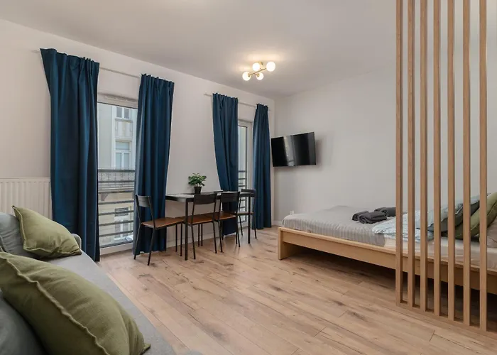 Host Wolczanska Lodž